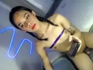 Chaturbate Live Sex Cam of ts_pinalove