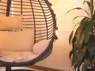 Chaturbate Watch Live Sex Cams of damiian20_