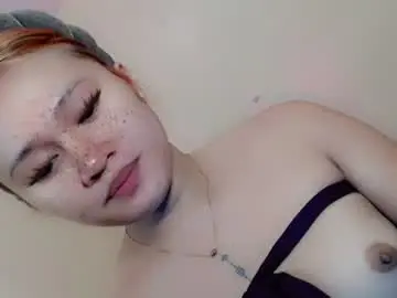 Chaturbate Live Sex Cam of mysterious_honeyghe