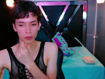 Chaturbate Live Sex Cam of stefany_piink