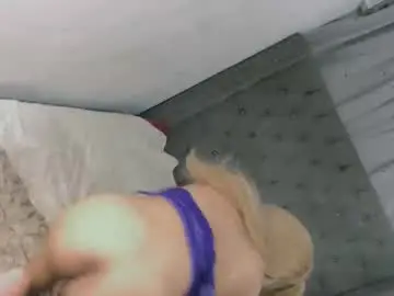 Chaturbate Live Sex of skinnytrans69