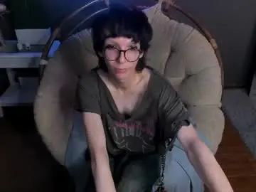 Chaturbate Live Sex Cam of skinnywinx