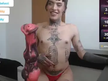 Chaturbate Live Sex Cam of charlotbelucci_