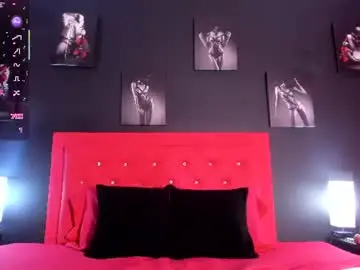Chaturbate Adult Video Chat of trinitypresley