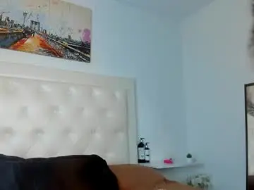 Chaturbate Watch Live Sex Cams of rouse_sexy_hotxx77