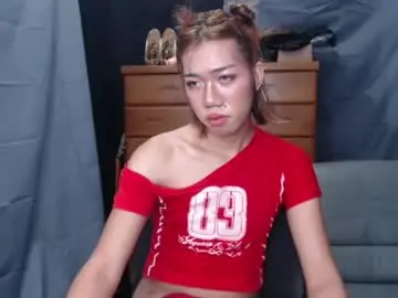 Chaturbate Free Live Porn of carlai_2