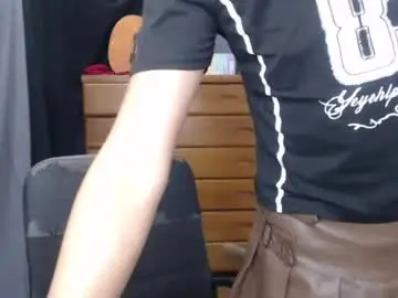 Chaturbate Sex Cam of carlai_2