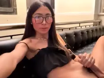 Chaturbate Live Sex Cam of gleiahong