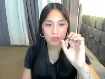 Chaturbate Sex Cam of hotasian_janella