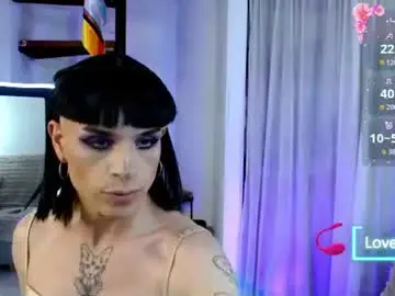 Chaturbate Live Sex Cam of dannihotboy02