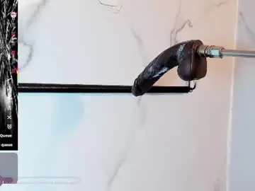 Chaturbate Best live sex cam show of sarahi_camila