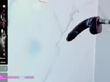 sarahi_camila from chaturbate