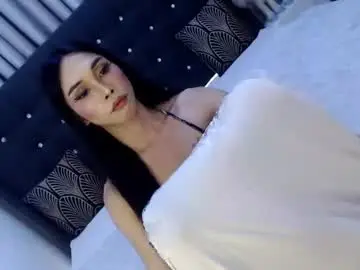 Chaturbate Live Sex Cam of beatrix_pleasure