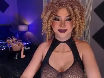 Chaturbate Nude Webcam of hugecockchristine