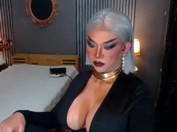 Chaturbate Nude Webcam of hugecockchristine
