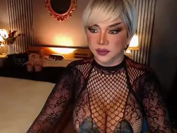 Chaturbate Live Porn of hugecockchristine