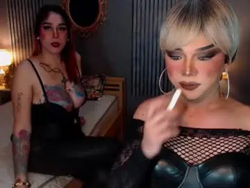 Chaturbate Adult Video Chat of hugecockchristine