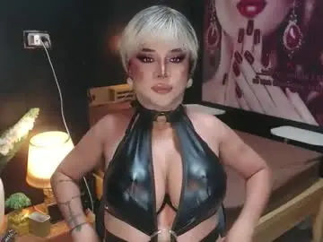 Chaturbate Adult Video Chat of hugecockchristine