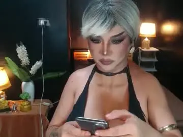 Chaturbate Live Porn of hugecockchristine