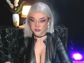 Chaturbate Live Sex Cam of hugecockchristine