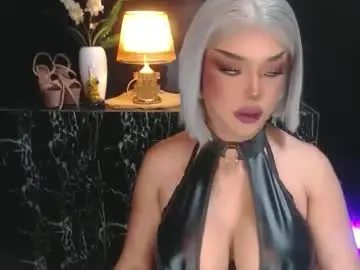 Chaturbate Adult Webcams of hugecockchristine