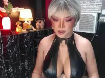 Chaturbate Adult Video Chat of hugecockchristine