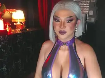 Chaturbate Best live sex cam show of hugecockchristine