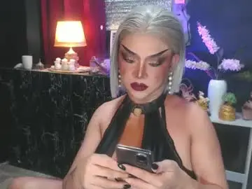 Chaturbate Free Live Porn of hugecockchristine