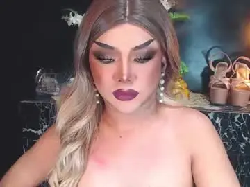 Chaturbate Sex Cam of hugecockchristine