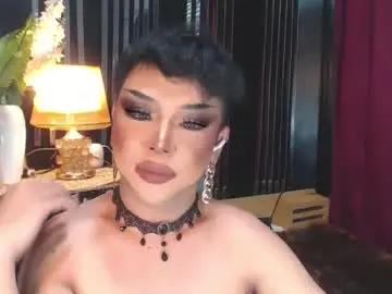 Chaturbate Free Live Porn of hugecockchristine
