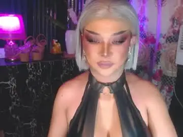 Chaturbate Live Sex Cam of hugecockchristine