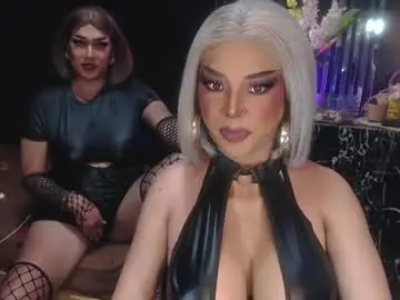 Chaturbate Live Sex Cam of hugecockchristine