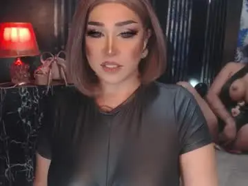 Chaturbate Best live sex cam show of hugecockchristine