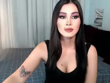 Chaturbate Live Sex Cam of extra_hott