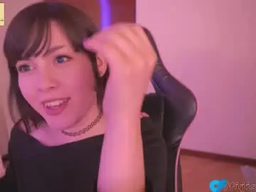 Chaturbate Live Sex Cam of fijisakistar