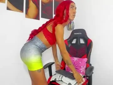Chaturbate Live Sex Cam of partydoll_