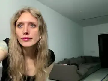 velvettgirl from chaturbate