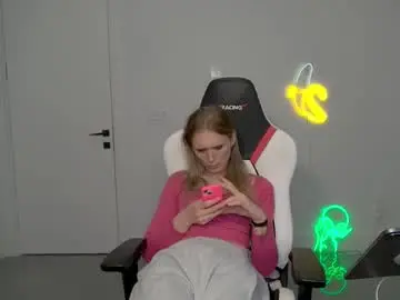 Chaturbate Live Sex Cam of velvettgirl