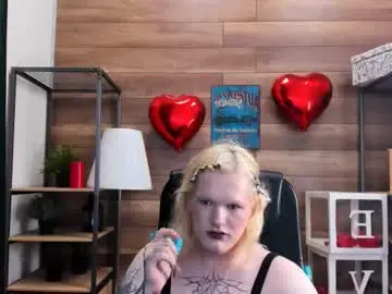 sugartrix_ from chaturbate