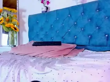 Chaturbate Live Sex Cam of tommy_lovee