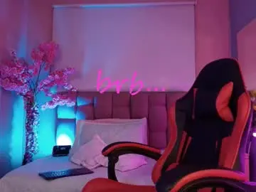 Chaturbate Live Sex Cam of tommy_lovee