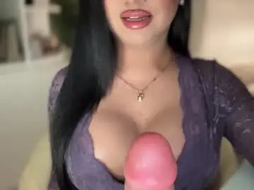 Chaturbate Live Sex Cam of foxyluscious