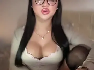Chaturbate Best live sex cam show of foxyluscious