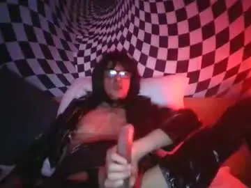 Chaturbate Free Porn Cam of latex4grandpa