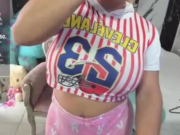 Chaturbate Nude Webcam of pocahontas_98113116