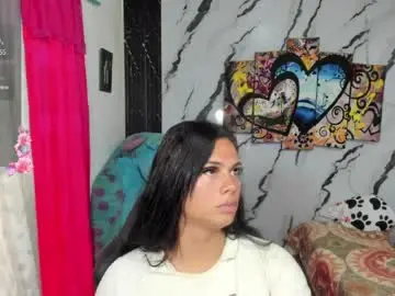 Chaturbate Best live sex cam show of pocahontas_98113116