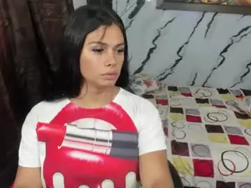 Chaturbate Live Porn of pocahontas_98113116