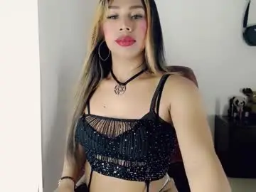 Chaturbate Live Sex Cam of chocolatetriplex