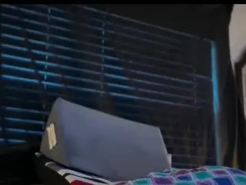 Chaturbate Free Porn Cam of femboy_allie