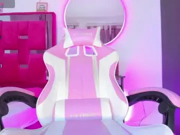 Chaturbate Adult Video Chat of isa_lovestory